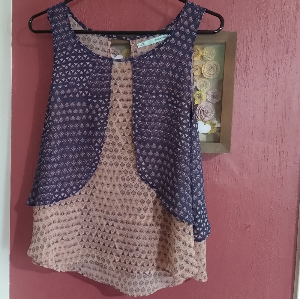 Maurice's blousy tank size L